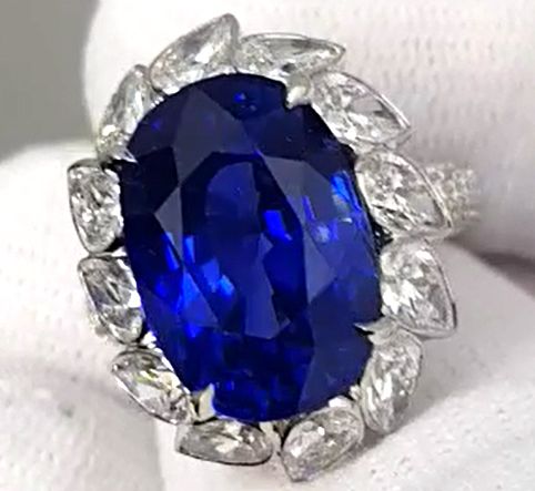 14.22ct. Natural Blue Sapphire, Cushion Shape, None Heated, GRS certified
