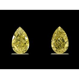 4.03 Carat, Pair of Natural Fancy Light Yellow, Pear Shape, SI1 Clarity, GIA